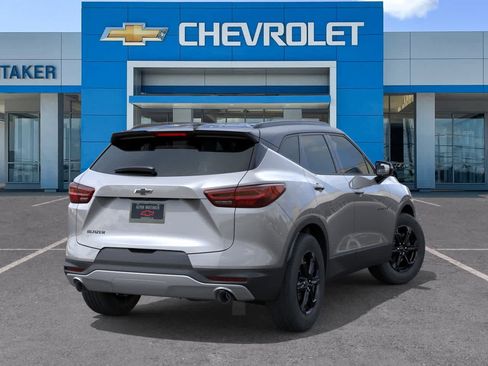 New 2025 Chevrolet Blazer LT w/ Midnight/Sport Edition image 4