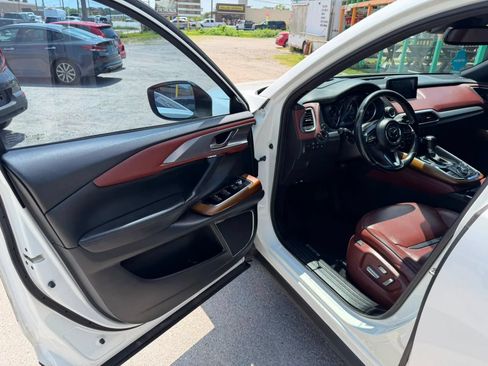 Used 2017 MAZDA CX-9 Signature AWD/4WD image 10