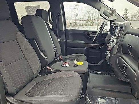 Used 2021 Chevrolet Silverado 1500 RST image 11