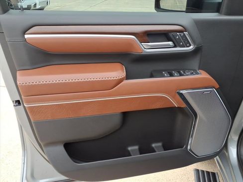 New 2026 GMC Sierra 3500 Denali Ultimate image 17