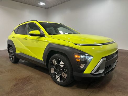 Used 2025 Hyundai Kona SEL FWD image 37