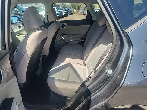 Certified 2024 Kia Soul LX FWD image 19