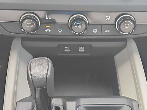 New 2025 Honda Accord LX image 15