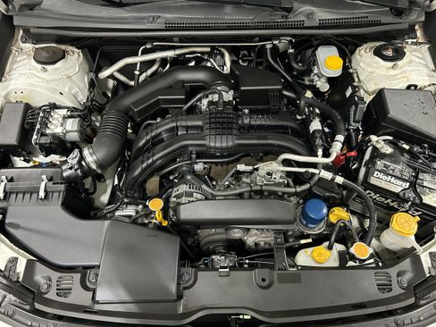 Used 2021 Subaru Crosstrek 2.0i AWD/4WD image 17
