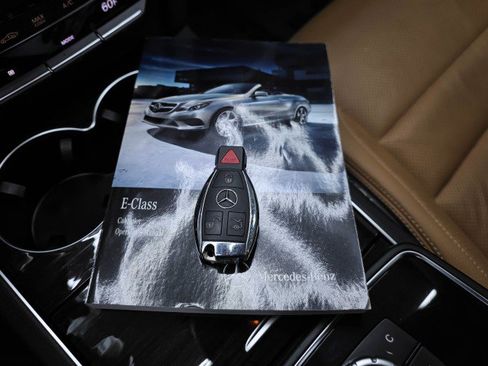 Used 2016 Mercedes-Benz E 400 Cabriolet image 42