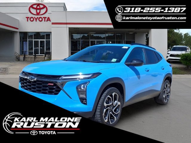 Used 2024 Chevrolet Trax RS w/ Sunroof Package FWD image 1