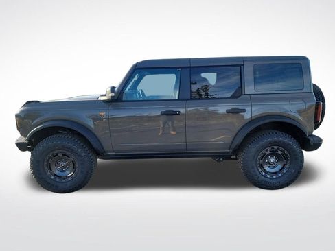 New 2025 Ford Bronco Badlands AWD/4WD image 2