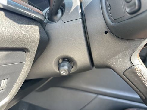 Used 2025 Jeep Grand Cherokee L Summit w/ Obsidian Package image 36