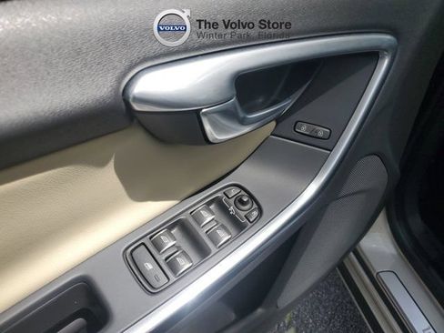 Used 2018 Volvo S60 T5 Inscription FWD image 14