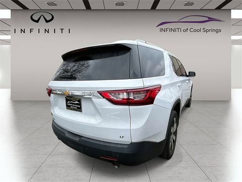 Used 2018 Chevrolet Traverse LT image 6