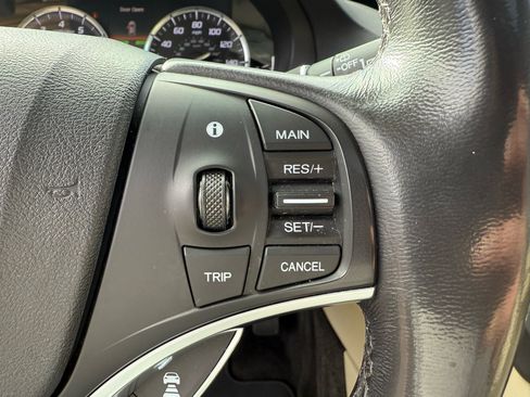 Used 2016 Acura MDX SH-AWD image 39