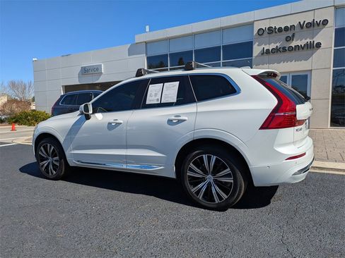 Certified 2023 Volvo XC60 B5 Ultimate image 4
