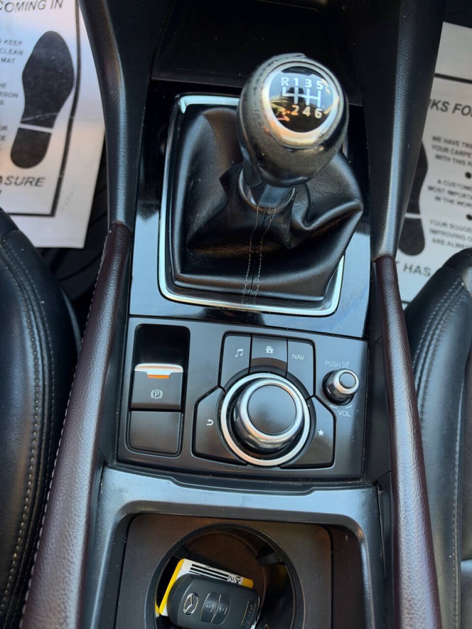 Used 2017 MAZDA MAZDA3 Touring FWD image 20