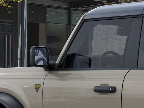 New 2025 Ford Bronco Badlands w/ Sasquatch Package image 22