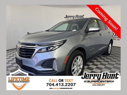Used 2023 Chevrolet Equinox LT FWD image 1