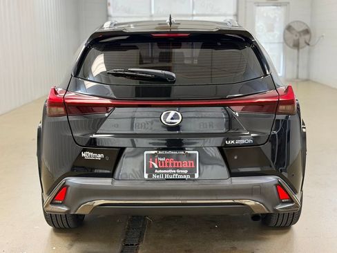 Used 2022 Lexus UX 250h F Sport w/ F Sport Premium Package AWD/4WD image 7