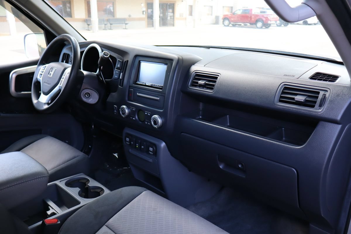 Used 2006 Honda Ridgeline RTS image 17