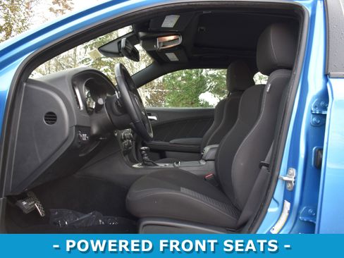 Used 2023 Dodge Charger R/T w/ Blacktop Package image 4