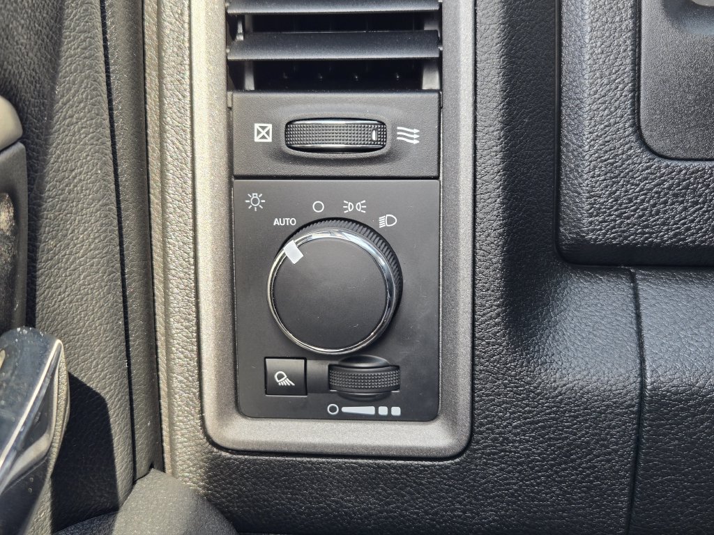 Used 2022 RAM 1500 Tradesman w/ Power & Remote Entry Group RWD image 21