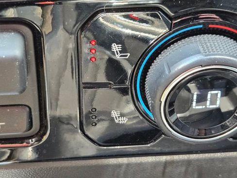 Used 2023 Chevrolet Silverado 1500 LT Trail Boss image 27