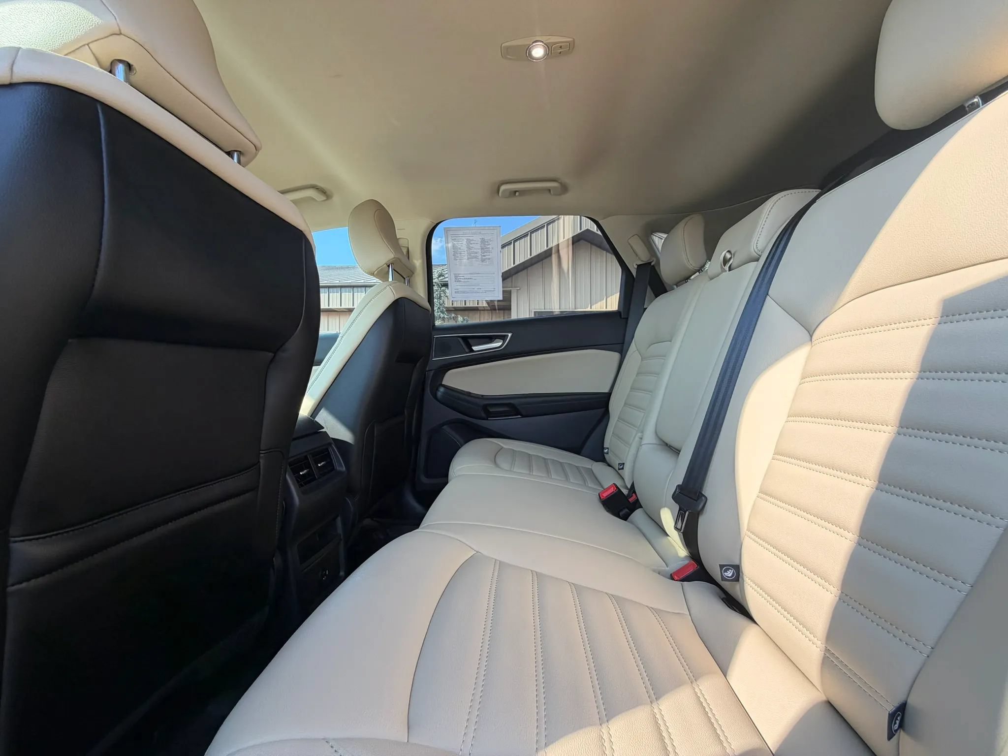 Used 2021 Ford Edge SEL FWD image 22