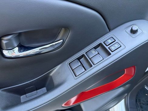 Used 2025 Nissan Frontier Pro-X w/ Pro Convenience Package image 17