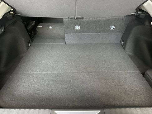 New 2026 Toyota Prius SE image 14