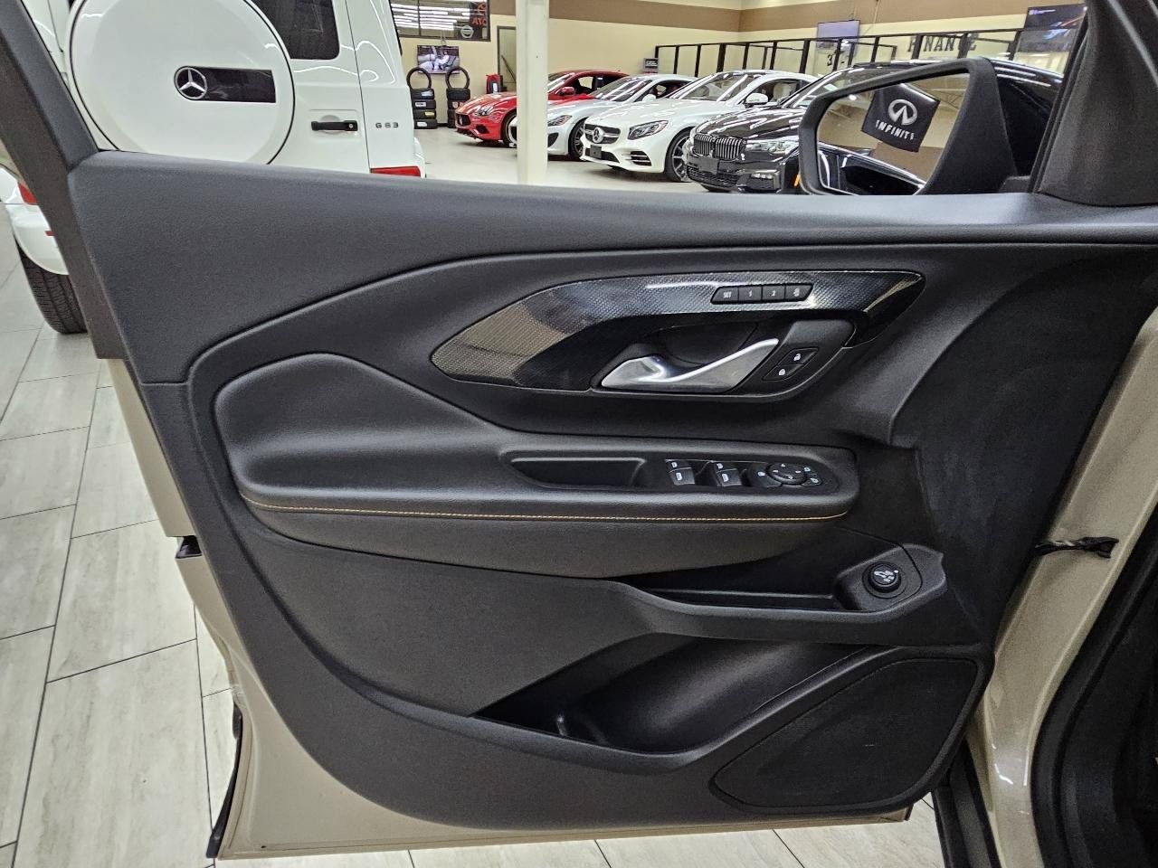 Used 2022 GMC Terrain AT4 w/ Tech Package AWD/4WD image 38