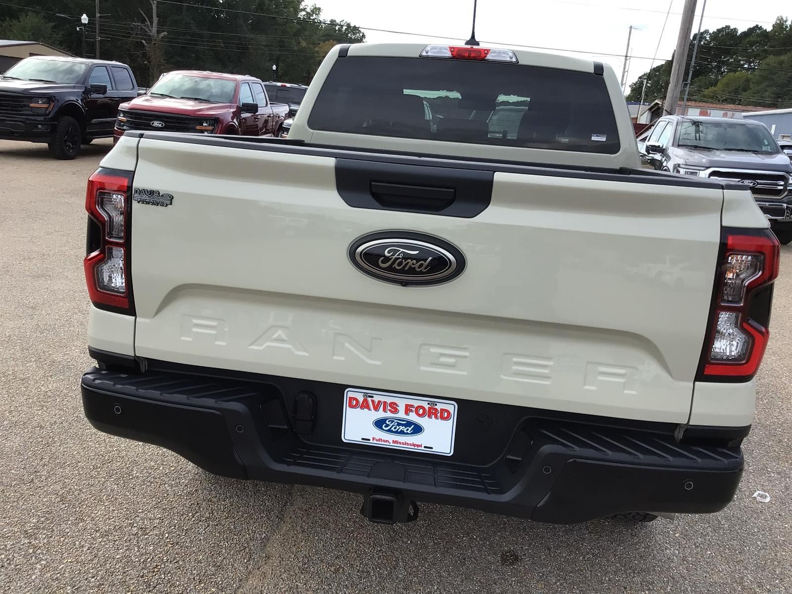 New 2026 Ford Ranger XLT w/ FX4 Off-Road Package AWD/4WD image 12