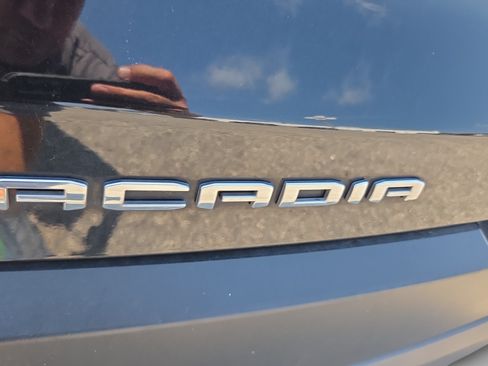 Used 2023 GMC Acadia AT4 w/ Technology Package AWD/4WD image 34