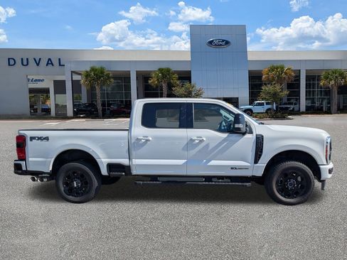 New 2025 Ford F250 Lariat w/ Lariat Ultimate Package image 3