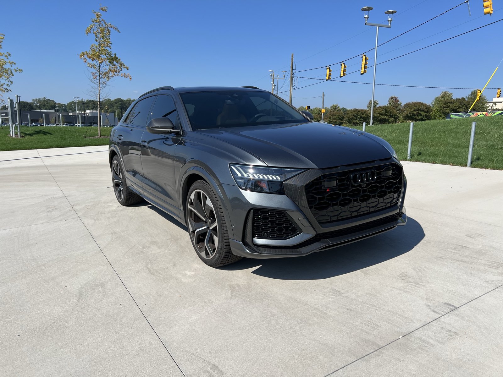 Used 2024 Audi RS Q8 AWD/4WD image 1