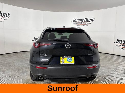 Used 2021 MAZDA CX-30 AWD 2.5 S w/ Premium Package image 7