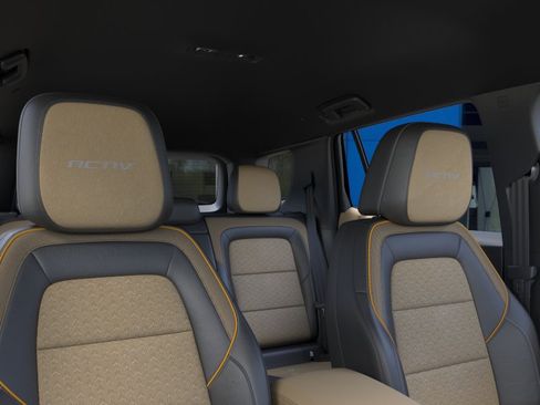 New 2026 Chevrolet Equinox ACTIV w/ Convenience Package III image 24