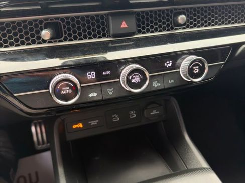 Certified 2025 Honda Civic Sport image 19