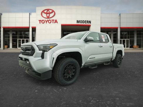 New 2026 Toyota Tacoma SR5 AWD/4WD image 11
