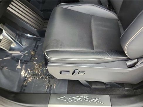 Used 2024 Tesla Cybertruck Cyberbeast image 31