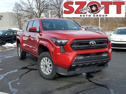 New 2025 Toyota Tacoma SR5