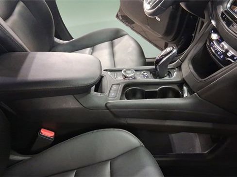 Used 2022 Cadillac XT6 Luxury image 20