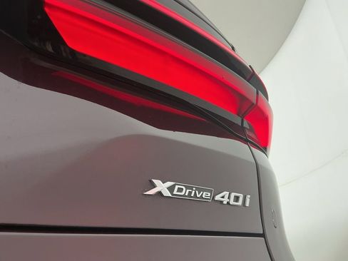 Certified 2024 BMW X5 xDrive40i w/ M Sport Package image 8