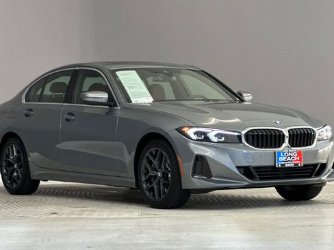 Used 2025 BMW 330i Sedan w/ Convenience Package RWD image 6