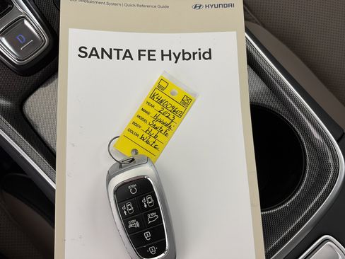 Used 2023 Hyundai Santa Fe Limited AWD/4WD image 34