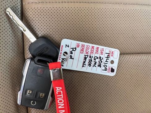 Used 2018 GMC Sierra 2500 Denali image 55