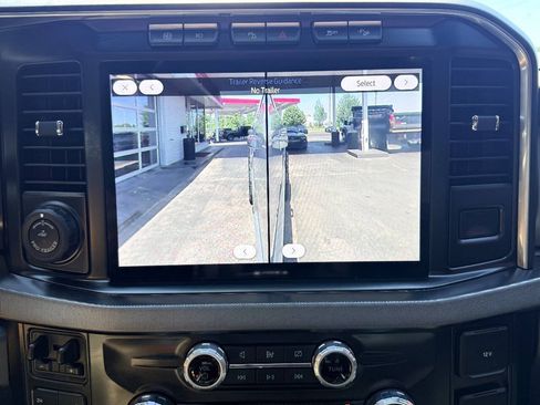 Used 2024 Ford F250 Platinum AWD/4WD image 33