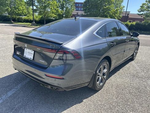 Used 2023 Honda Accord EX-L image 7