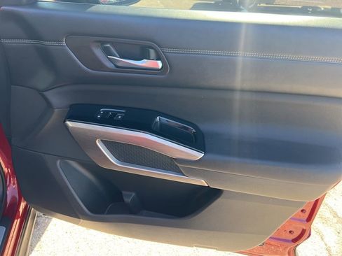 Certified 2024 Nissan Pathfinder Platinum image 24