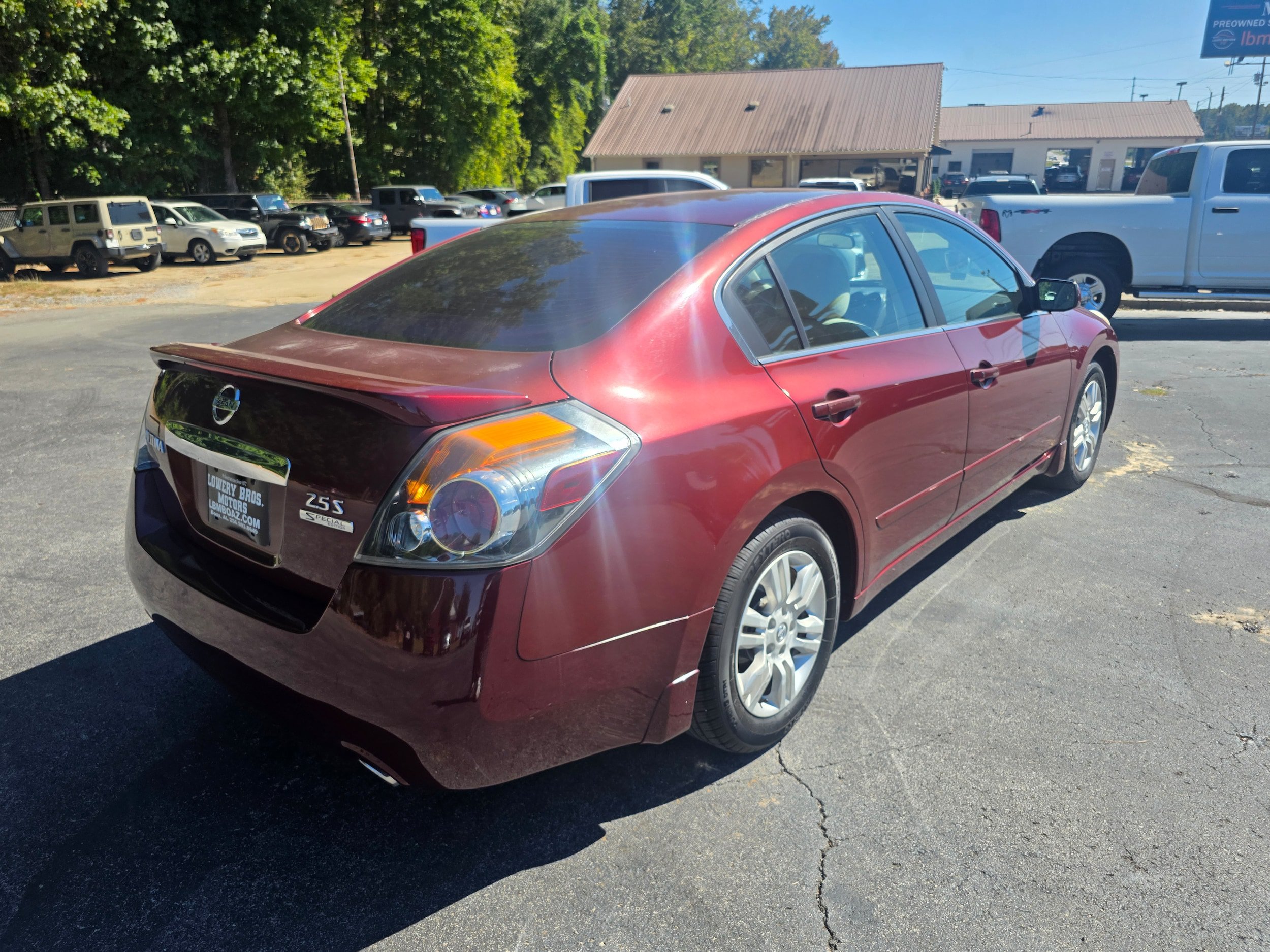 Used 2011 Nissan Altima 2.5 S w/ Special Edition Pkg FWD image 5