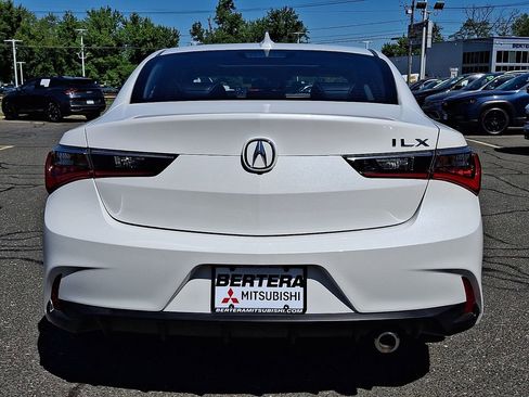 Used 2022 Acura ILX w/ Premium Package FWD image 5