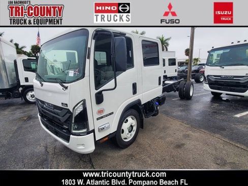 New 2026 Isuzu NPR HD image 1