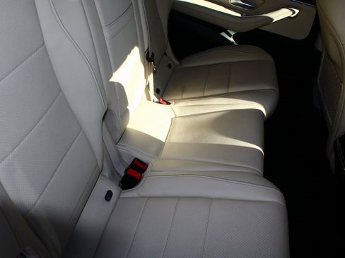 Used 2023 Mercedes-Benz GLS 450 GLS 450 w/ AMG Line Exterior image 9